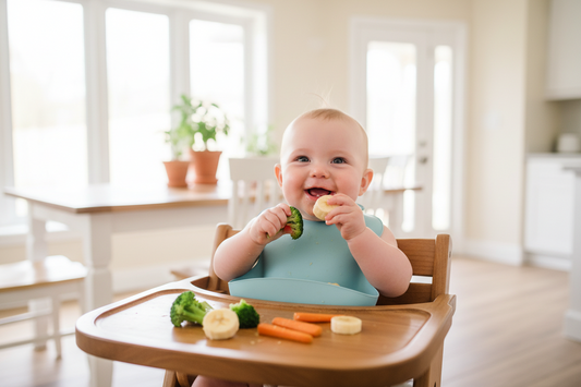 Qu’est-ce que le baby-led weaning et à quel âge commencer ?